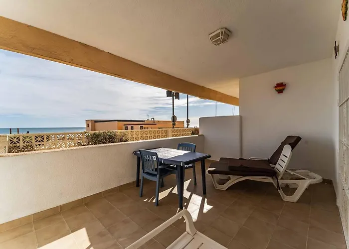 61-beach Front With Stunning Views In Апартаменти Фуенхірола