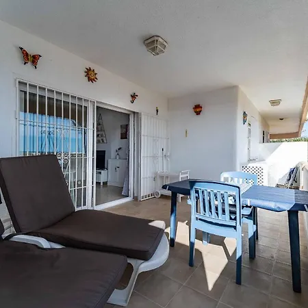 Apartman 61-beach Front With Stunning Views In *
