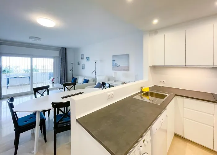 61-beach Front With Stunning Views In アパート