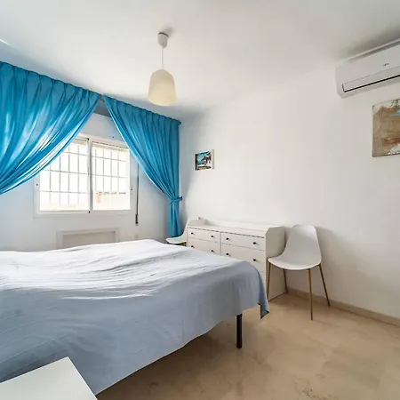 61-beach Front With Stunning Views In