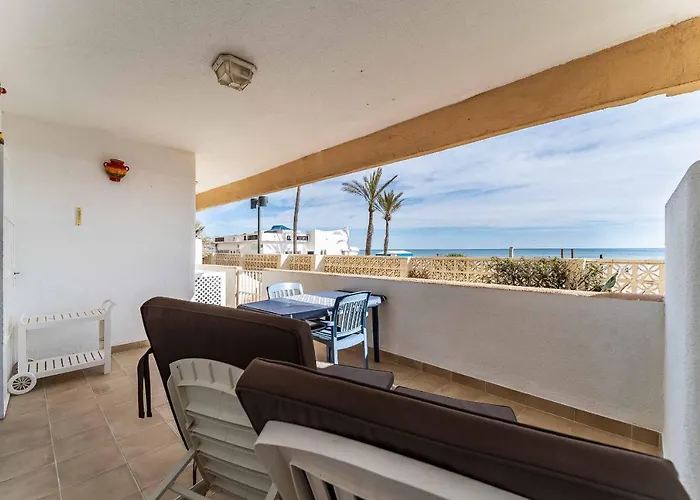 61-beach Front With Stunning Views In * פואנגירולה