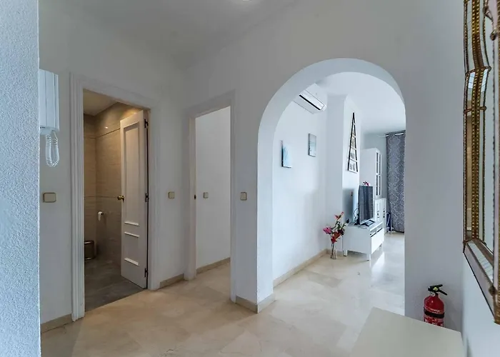 דירה 61-beach Front With Stunning Views In *