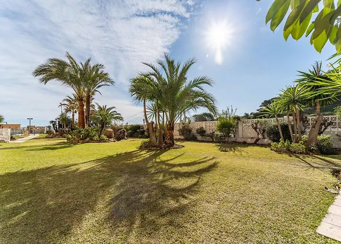 דירה 61-beach Front With Stunning Views In