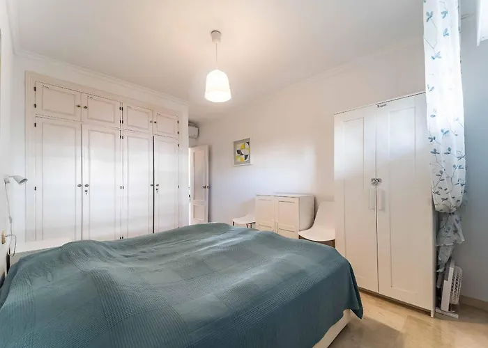 דירה 61-beach Front With Stunning Views In *