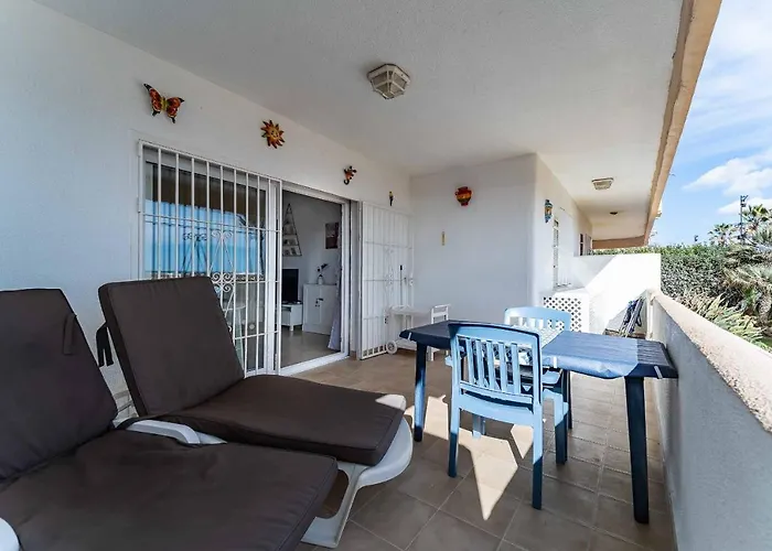 דירה 61-beach Front With Stunning Views In *